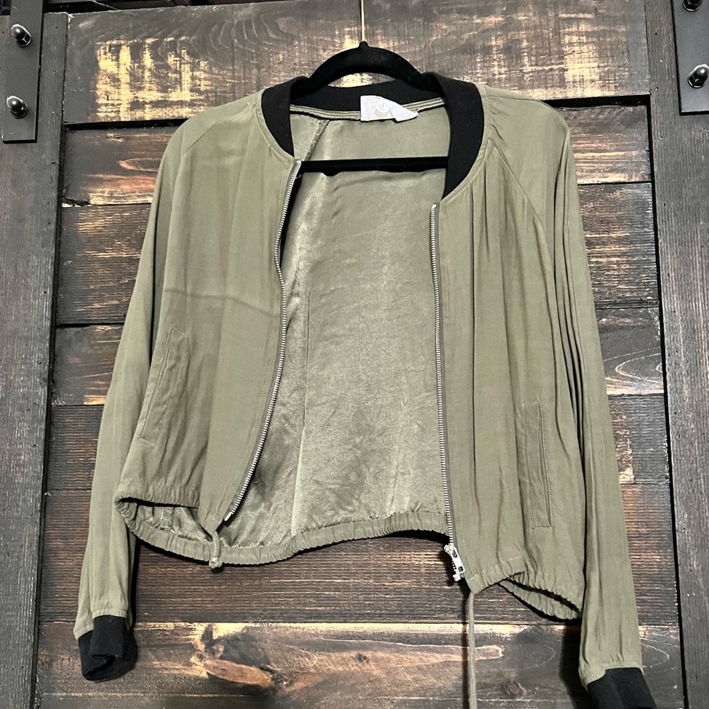 • BB Dakota • Olive Green Bomber Jacket •